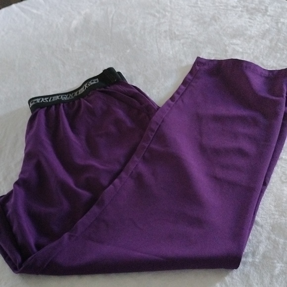 Skechers scrubs pants size LP - Picture 14 of 14